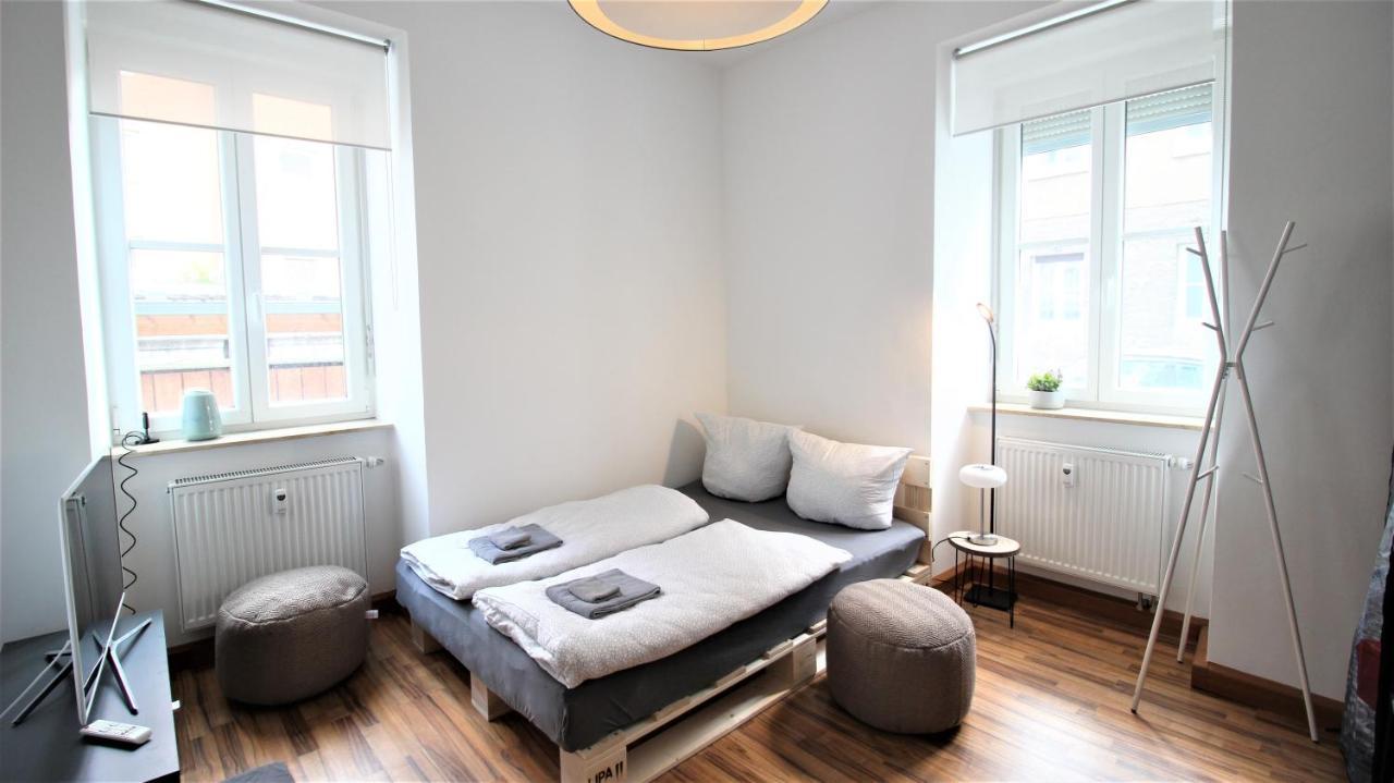 ➤Private Room - Heart Of Downtown With Terrace Вюрцбург Экстерьер фото
